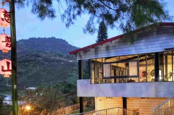 東勢-慈普山財神寺